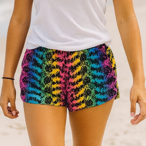 SOFFE Rainbow Snakeskin Soft Shorts Small - Picture 1 of 9